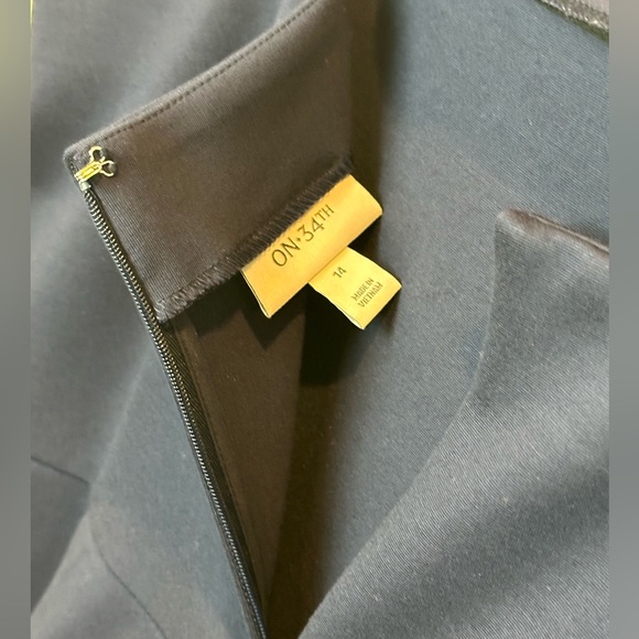 On-34th dress - Picture 5 of 6